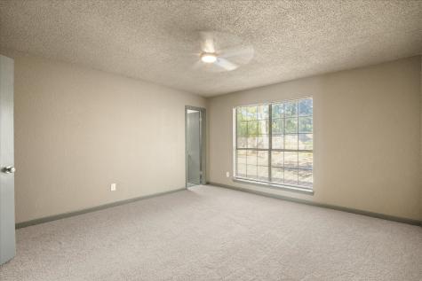 615 Whisperview Circle Granbury TX 76049