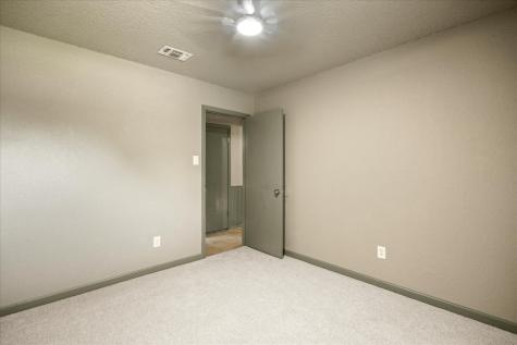 615 Whisperview Circle Granbury TX 76049