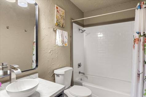 615 Whisperview Circle Granbury TX 76049