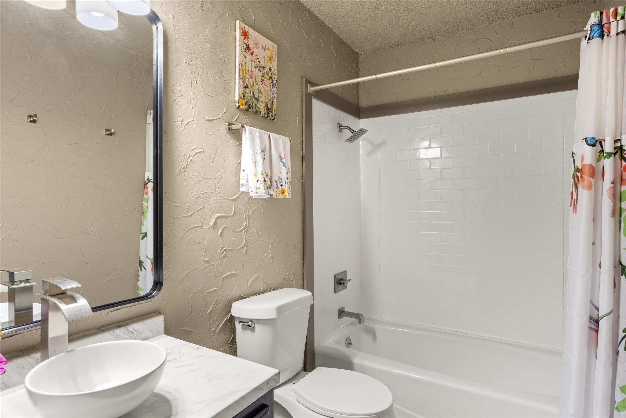615 Whisperview Circle Granbury TX 76049