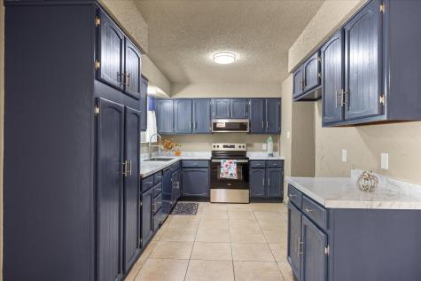 615 Whisperview Circle Granbury TX 76049