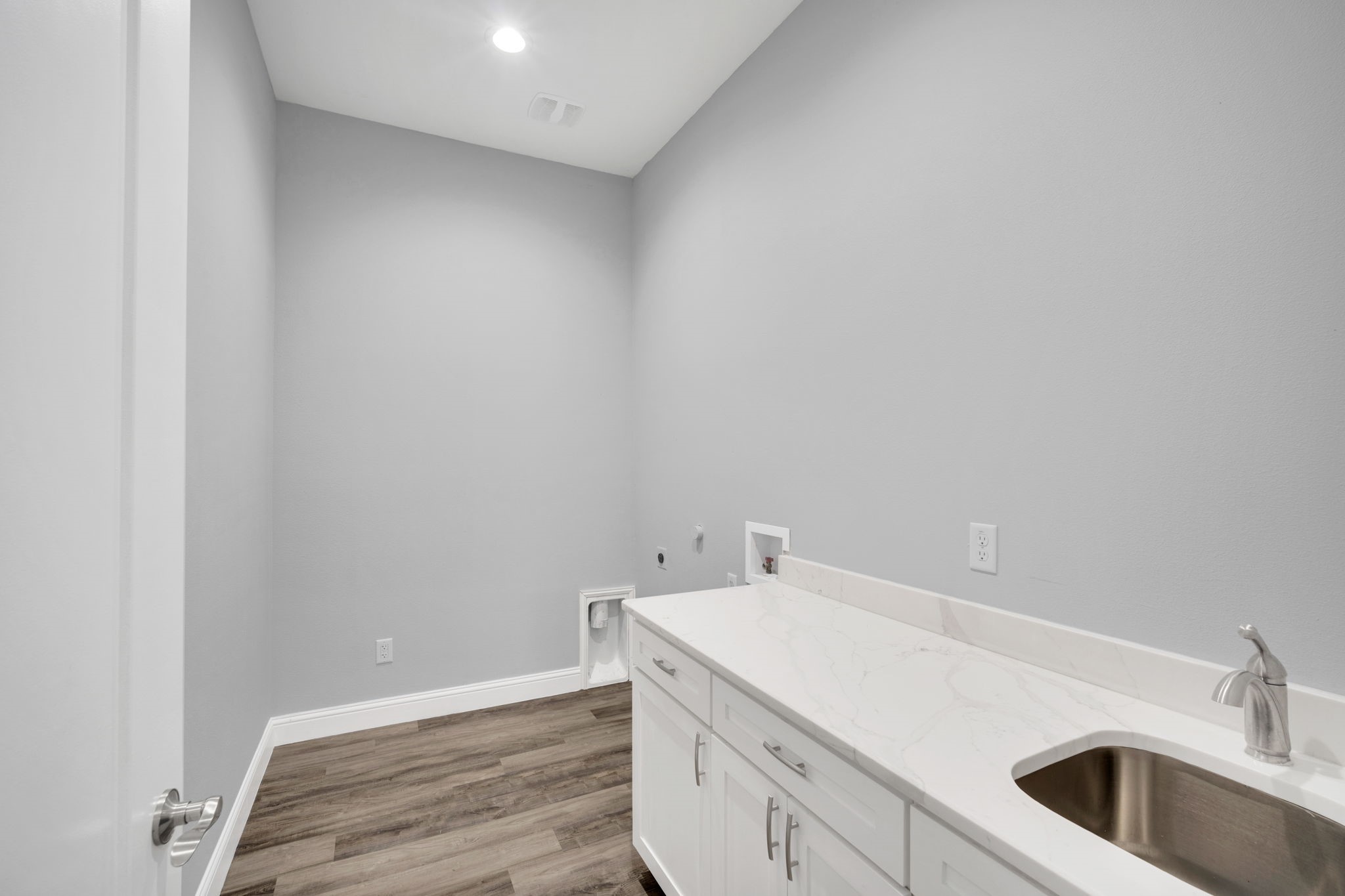 702 Chester Court Ennis TX 75119