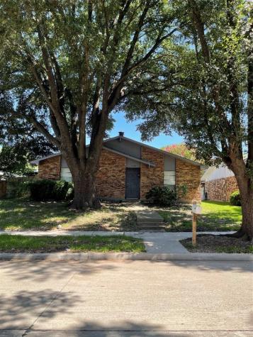 6338 Green Valley Drive Garland TX 75043