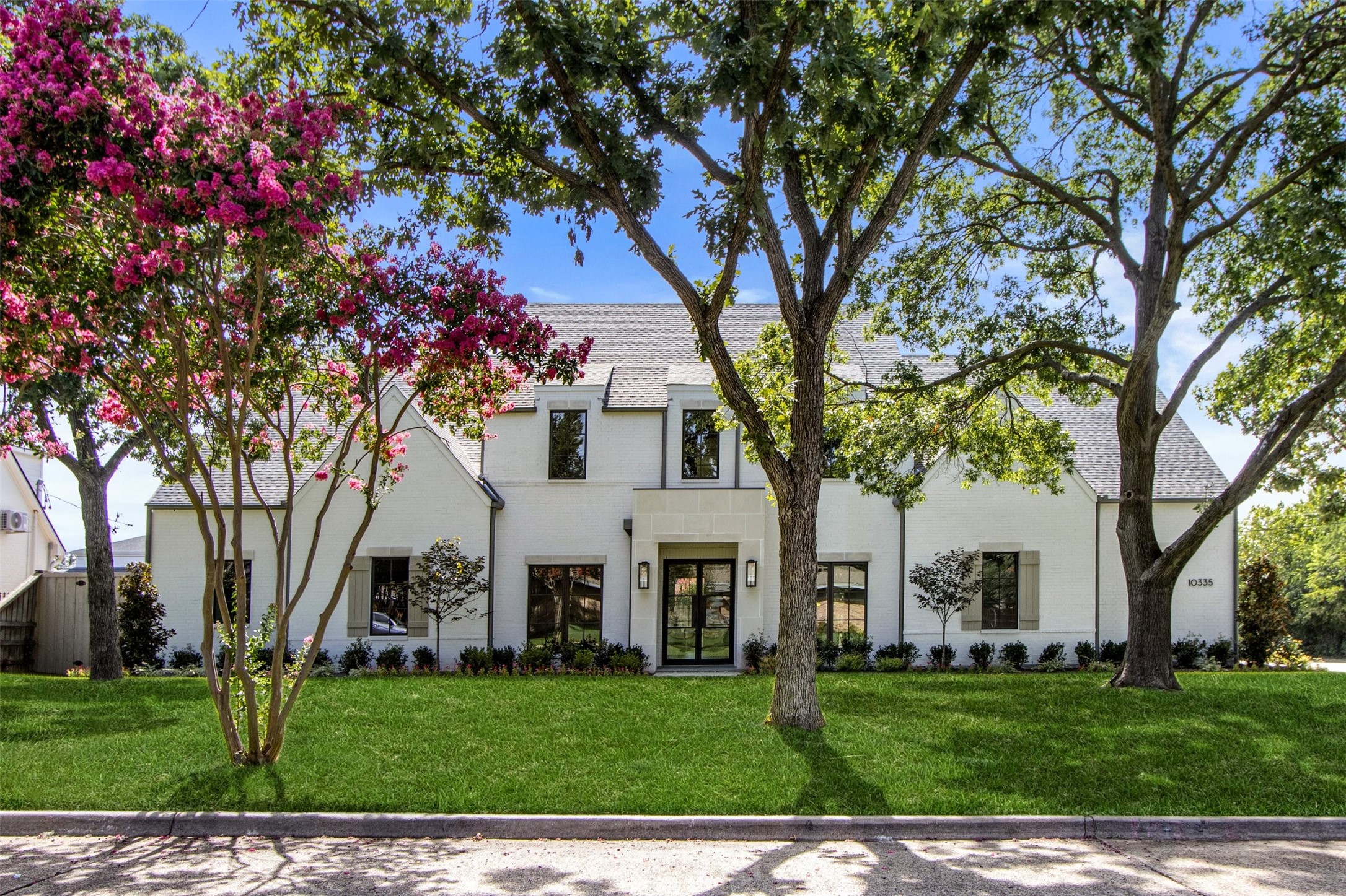 10335 Hedgeway Drive Dallas TX 75229