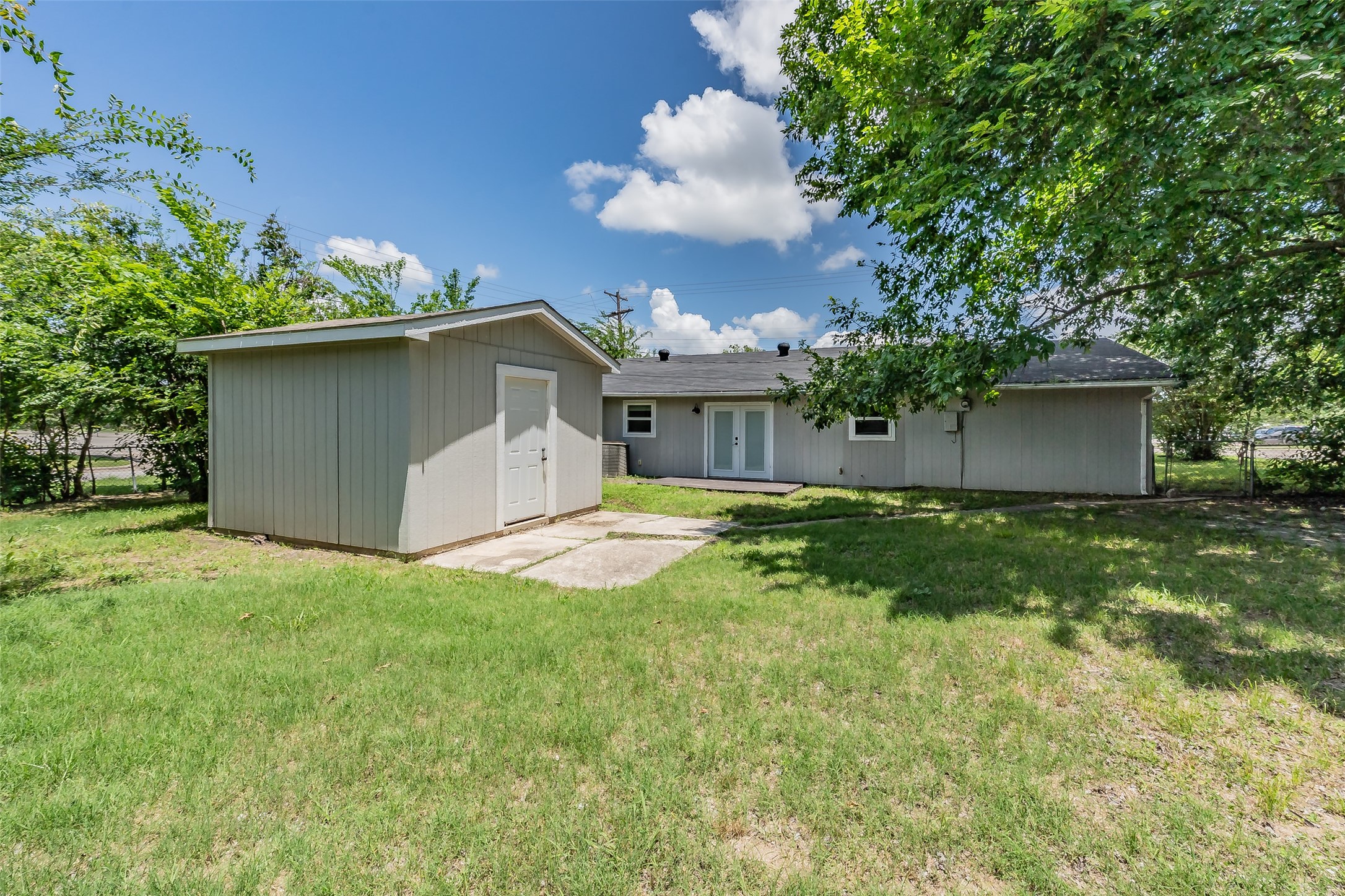 5602 Sayle Street Greenville TX 75402