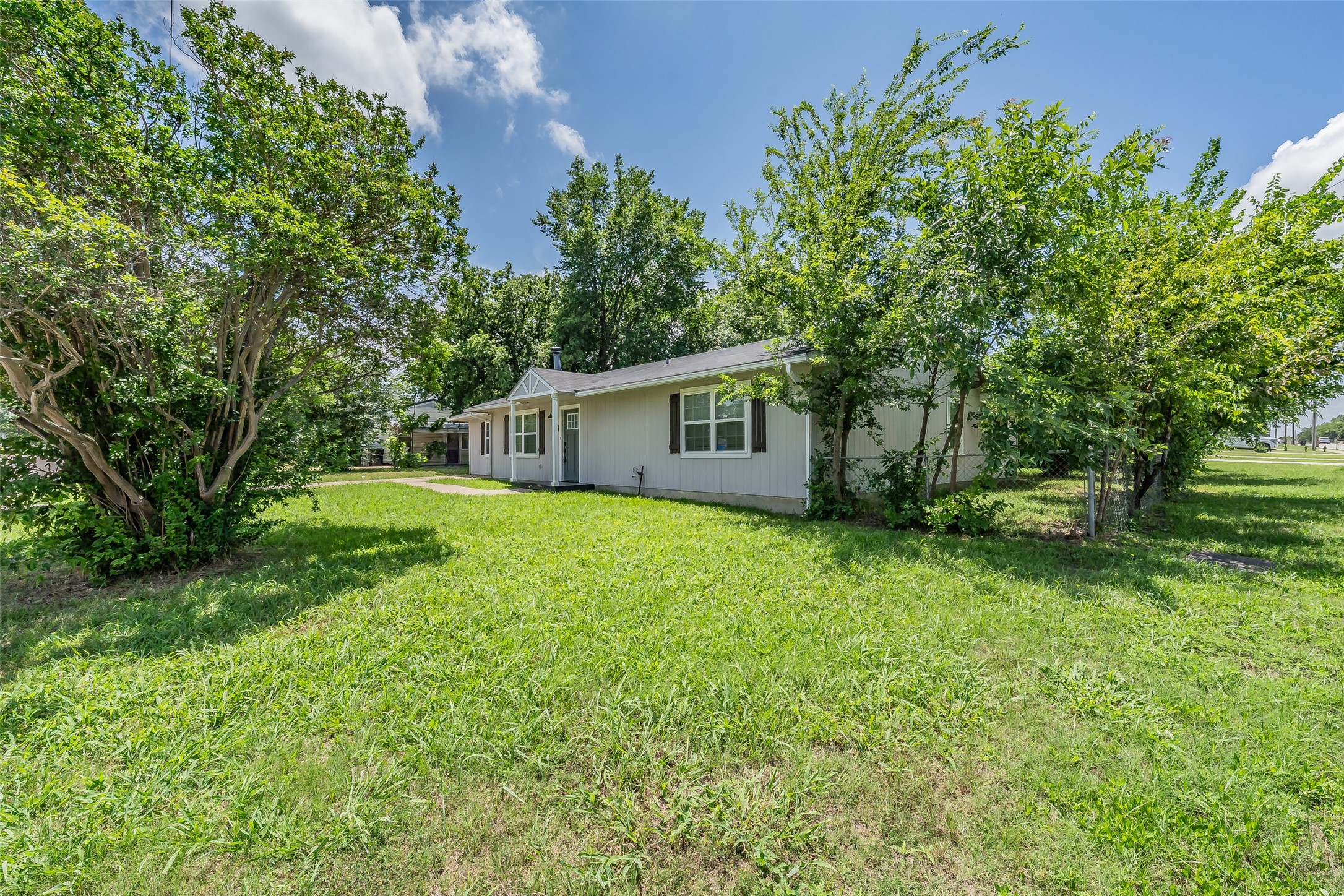 5602 Sayle Street Greenville TX 75402