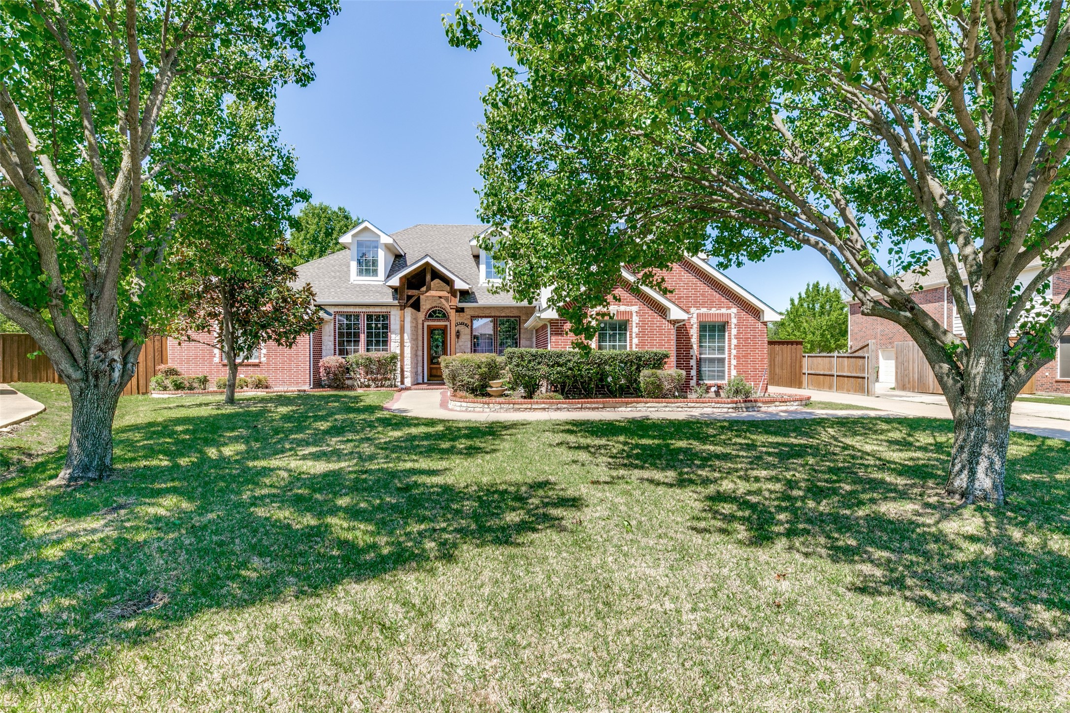 247 Love Bird Lane Murphy TX 75094