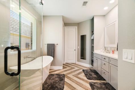 1040 Cannon Place Paris TX 75462