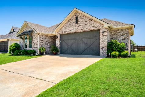 1040 Cannon Place Paris TX 75462
