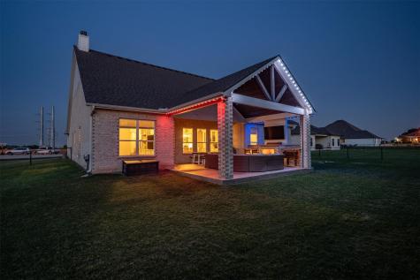 1509 Horseshoe Court Justin TX 76247