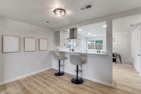 706 Via Del Rey Mesquite TX 75150