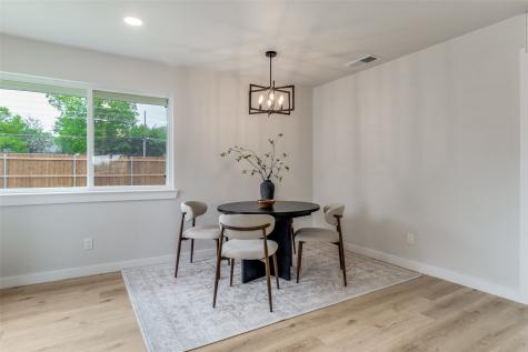 706 Via Del Rey Mesquite TX 75150