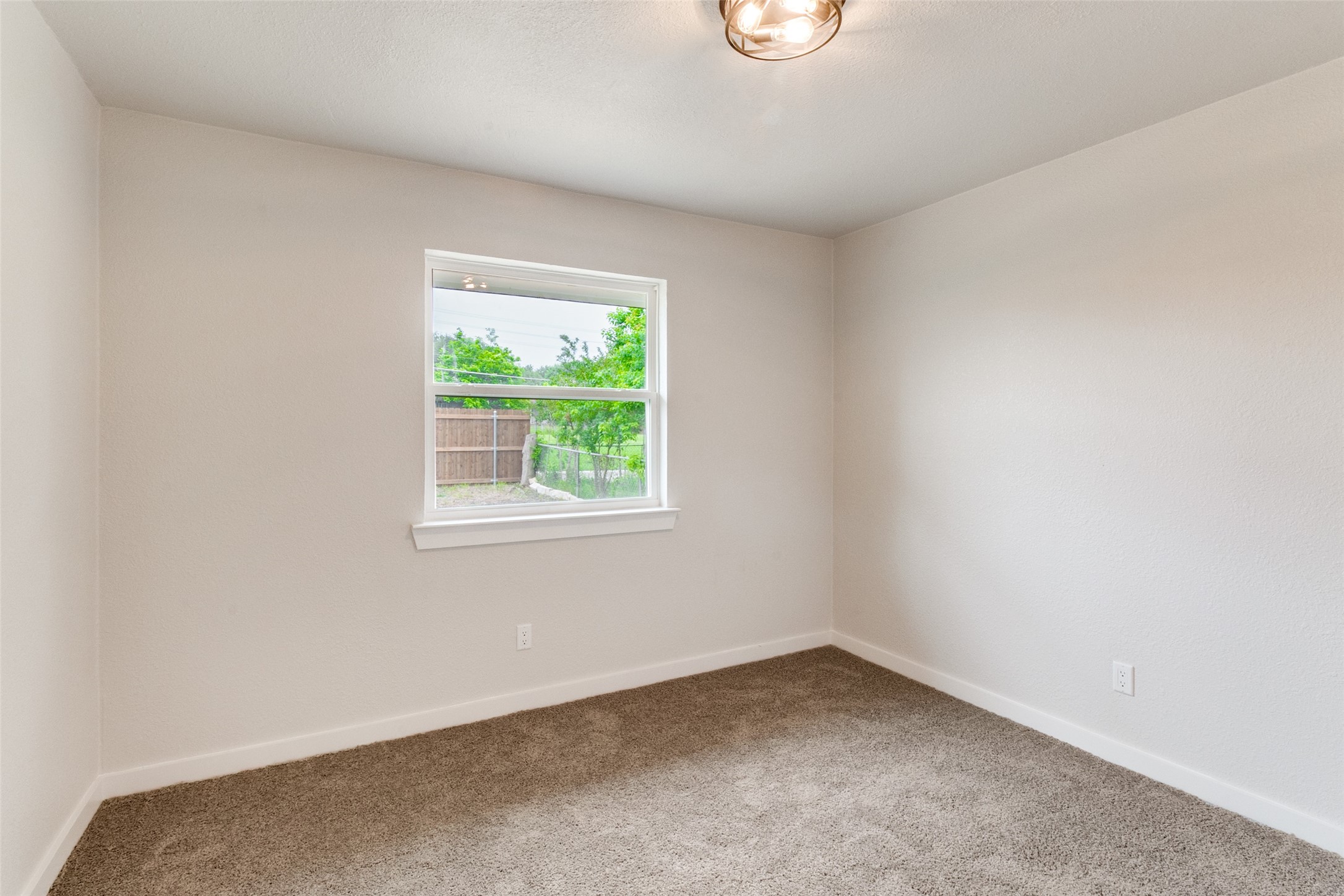 706 Via Del Rey Mesquite TX 75150