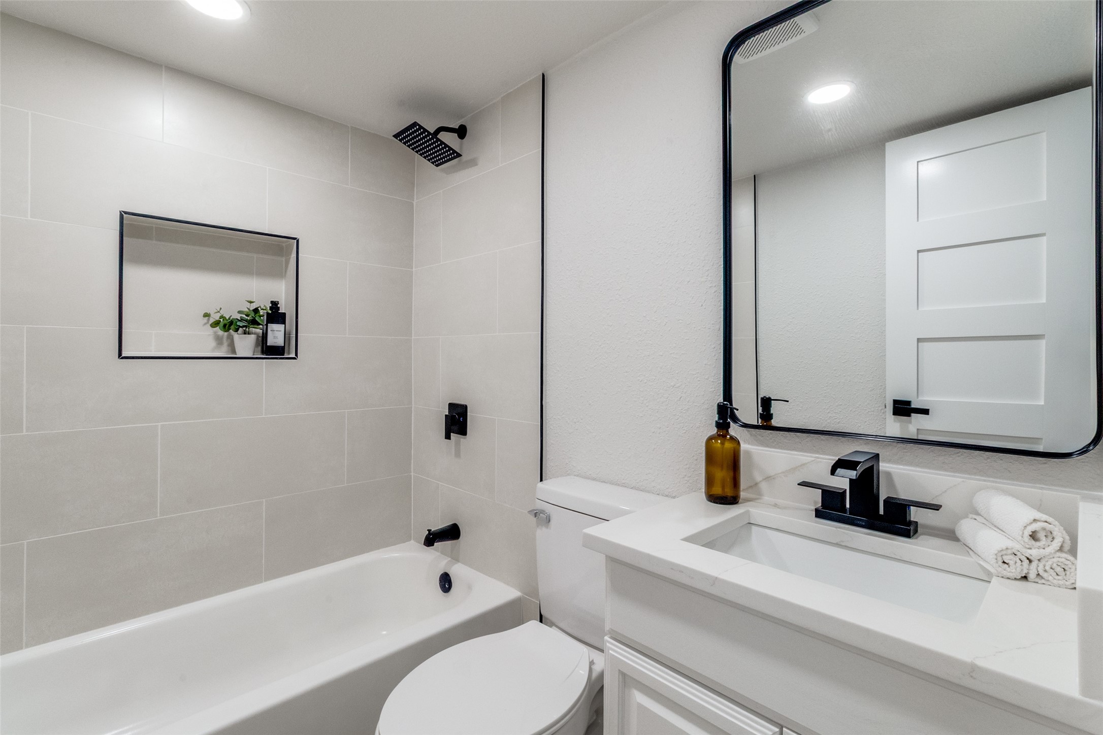 706 Via Del Rey Mesquite TX 75150