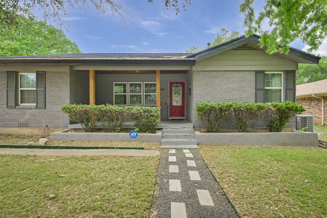 6911 Glen Hills Road Richland Hills TX 76118