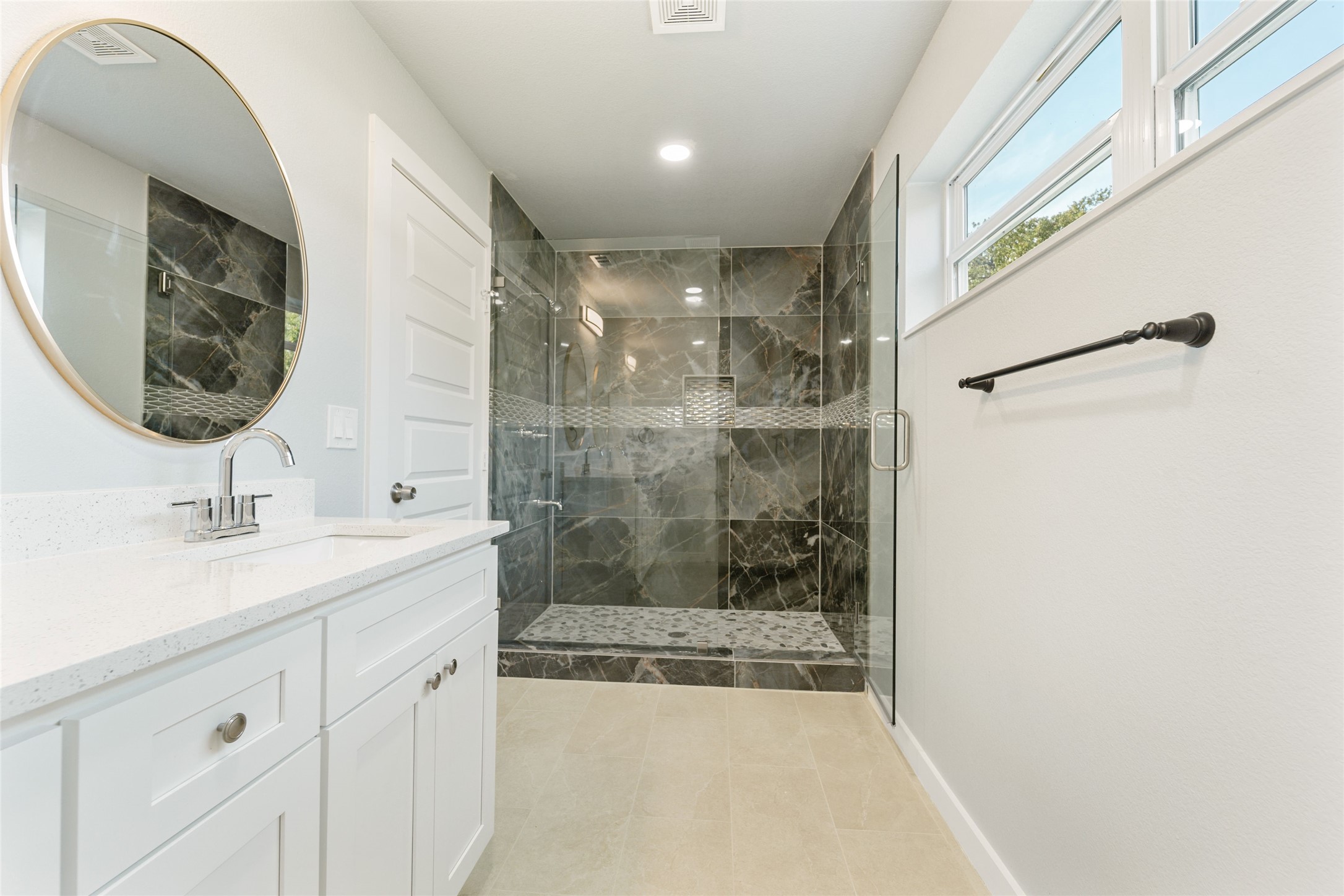 11915 Carson Balch Springs TX 75180
