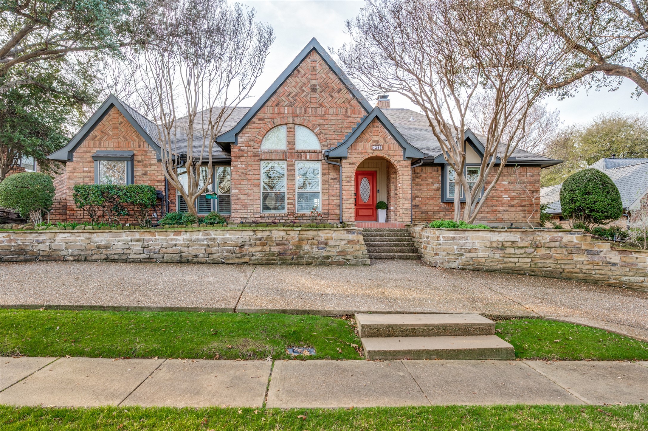 1215 Magnolia Drive Carrollton TX 75007