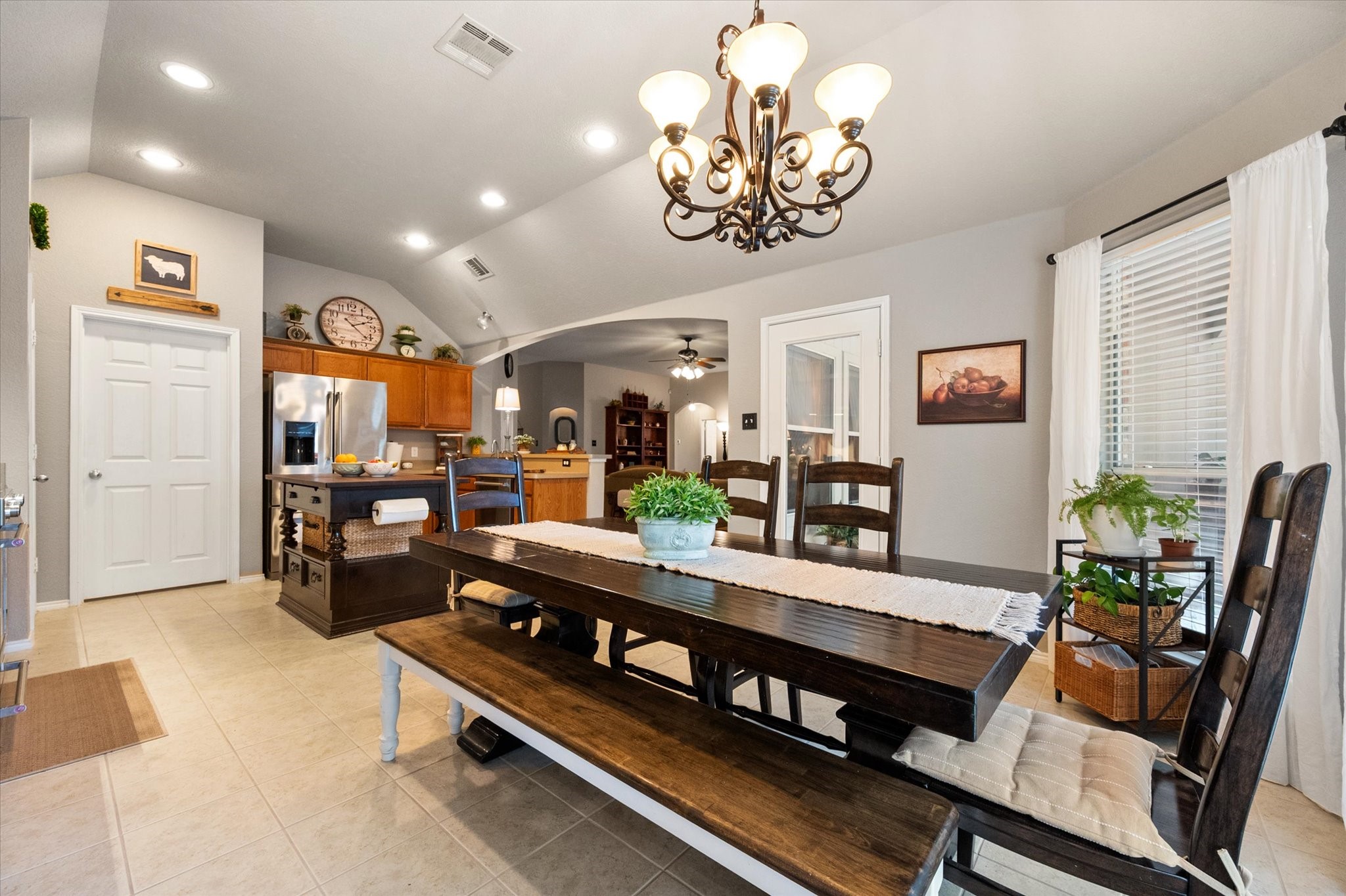 909 Mesquite Drive Burleson TX 76028