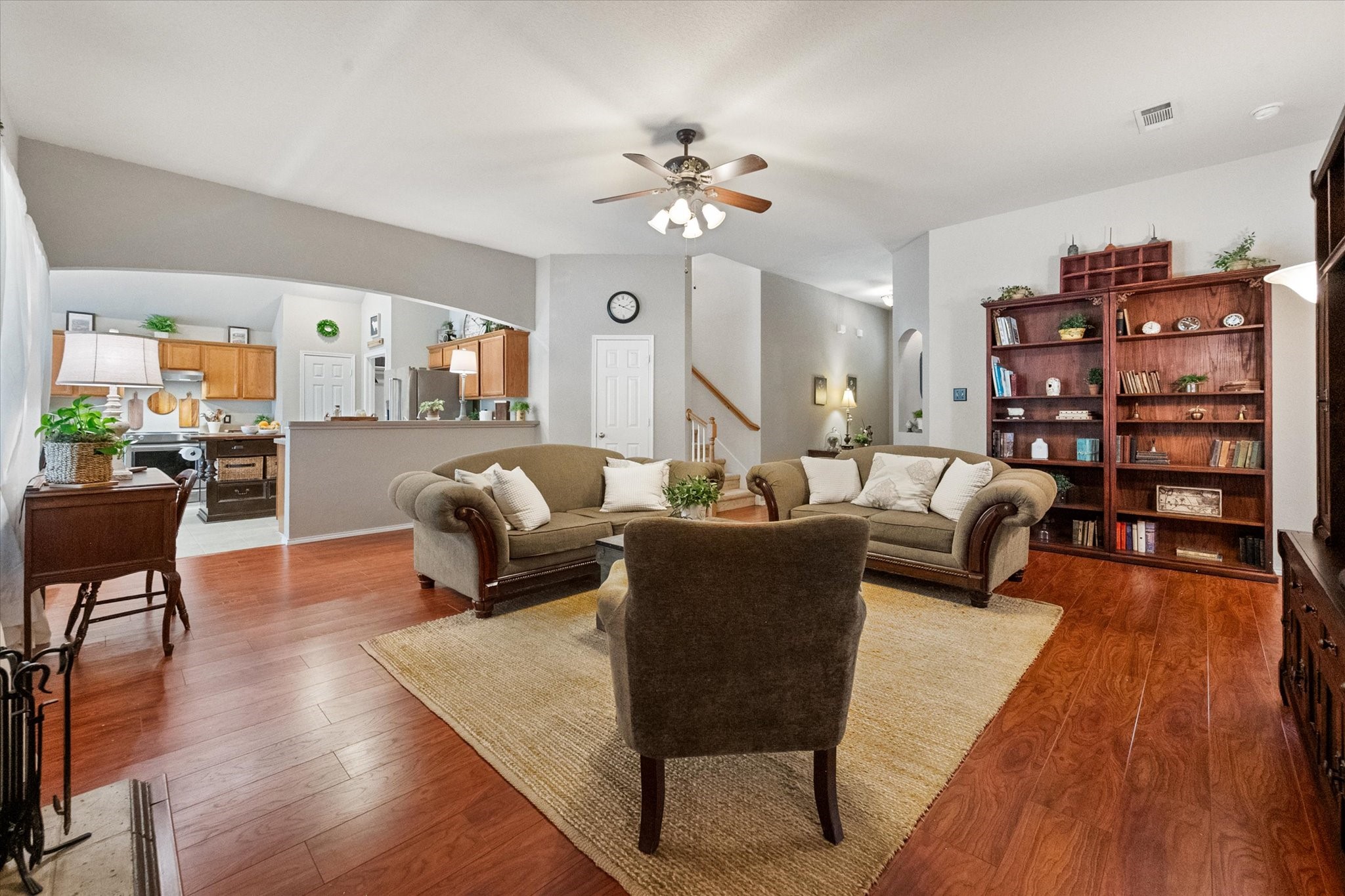 909 Mesquite Drive Burleson TX 76028