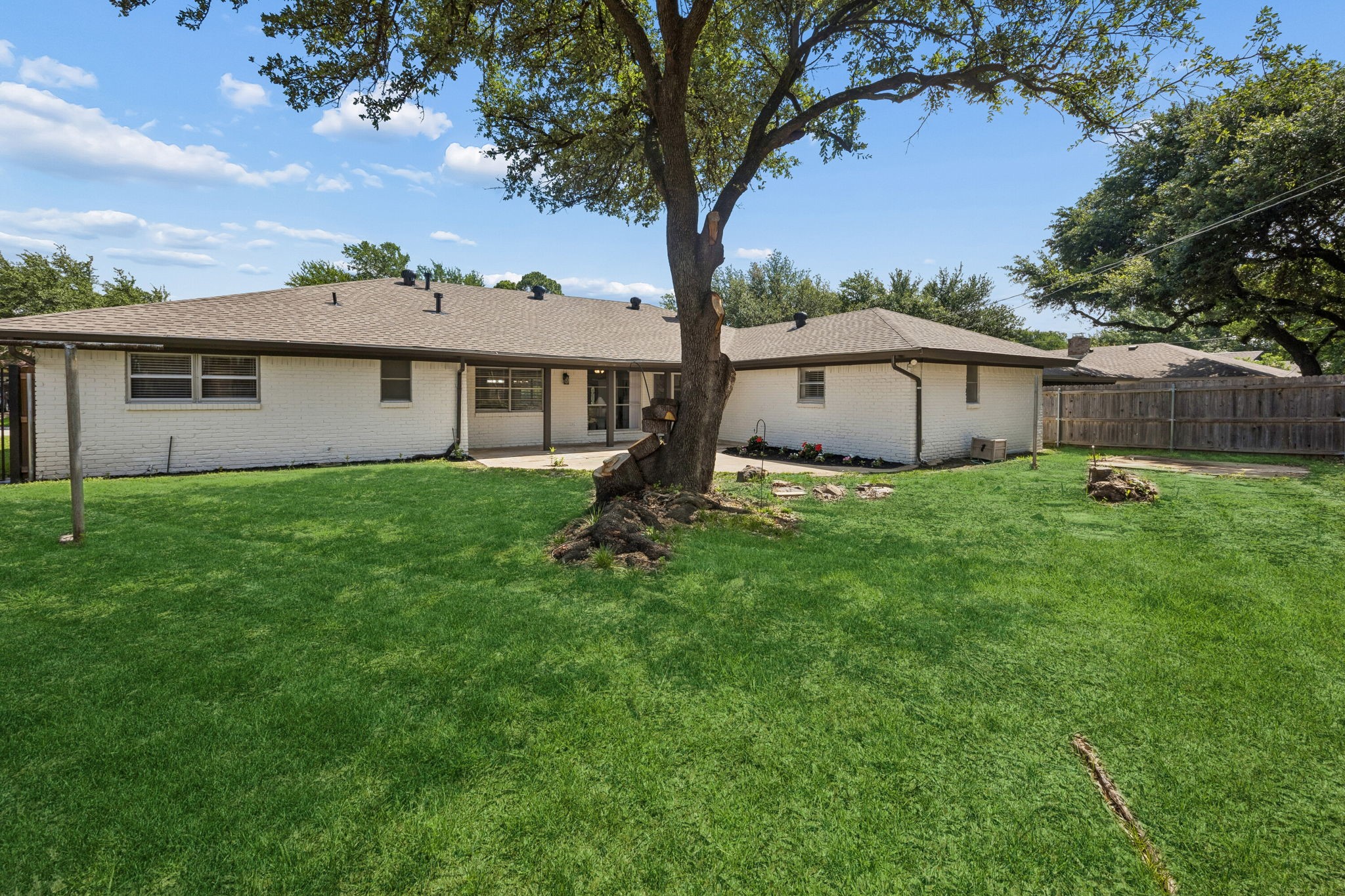 904 Shelley Drive Arlington TX 76012