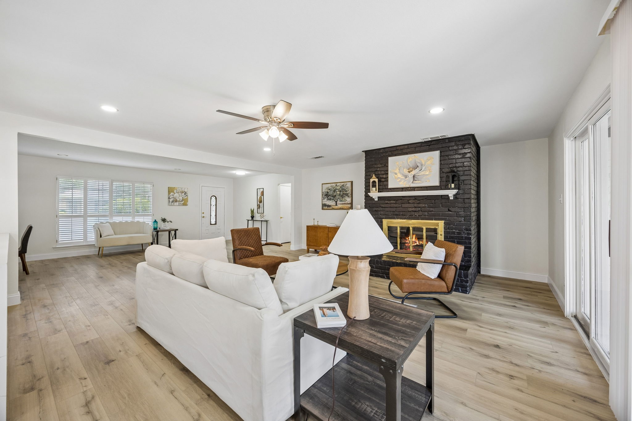 904 Shelley Drive Arlington TX 76012
