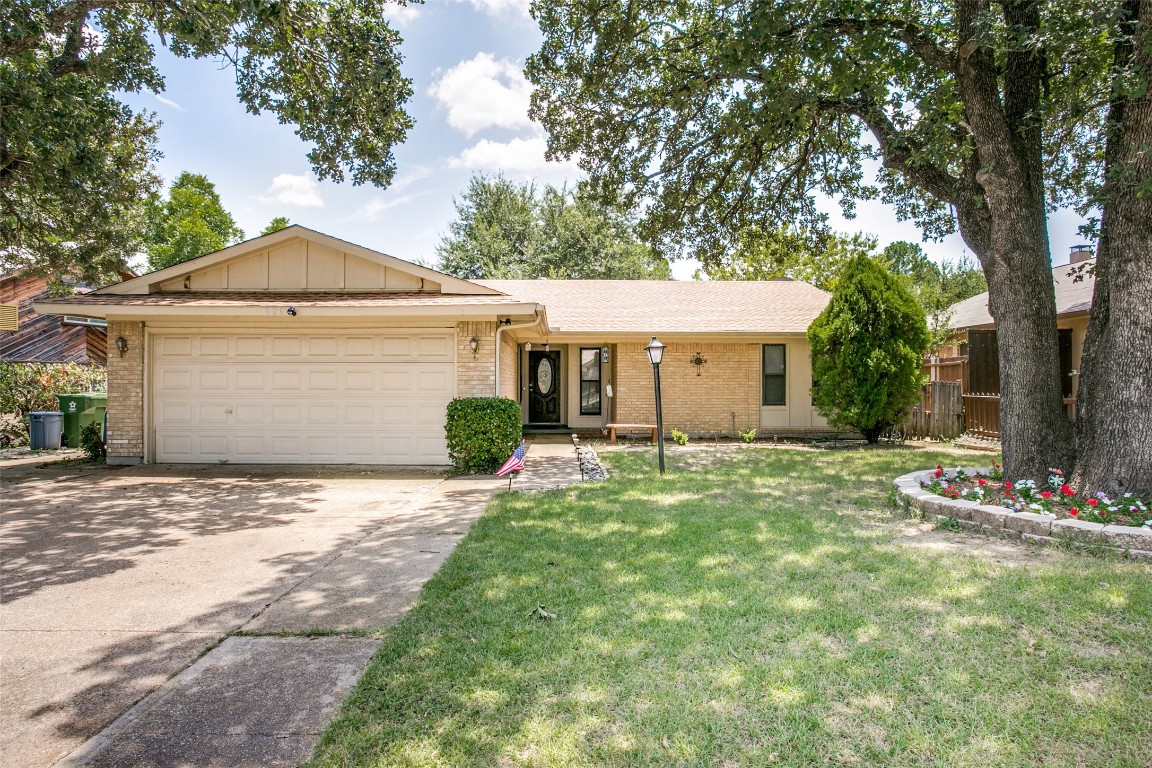 826 Auburn Drive Lewisville TX 75067