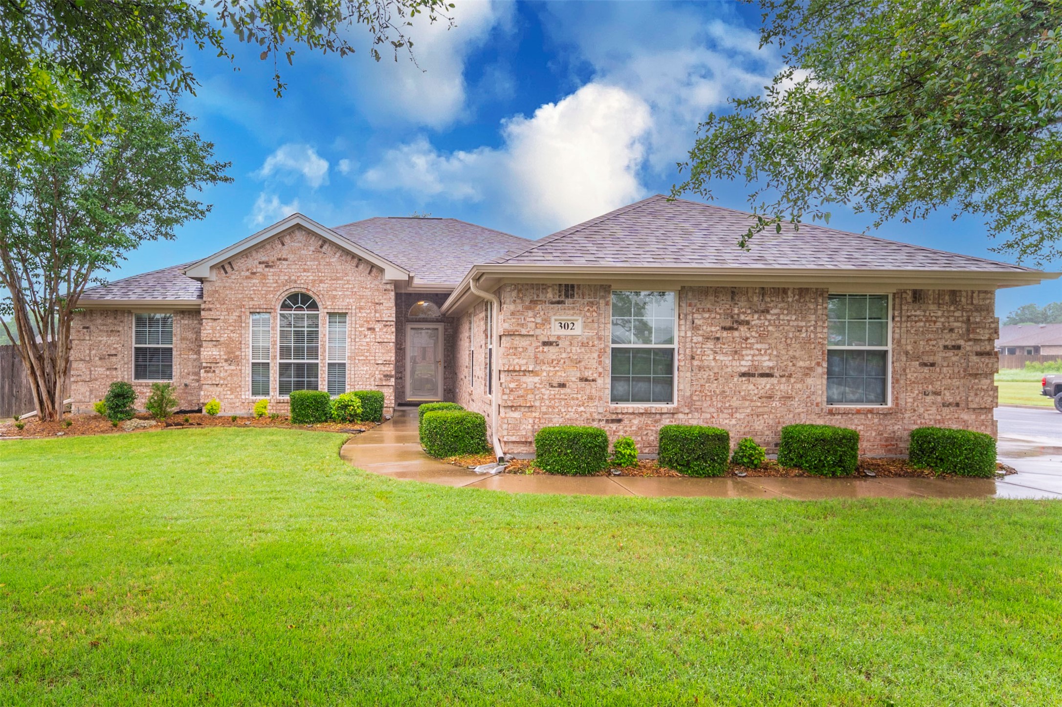 302 Waltzing Brook Court Weatherford TX 76085