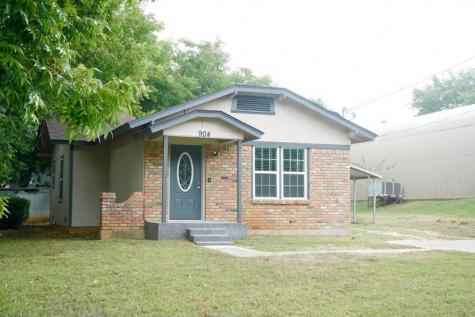 904 S Rusk Avenue Alvarado TX 76009