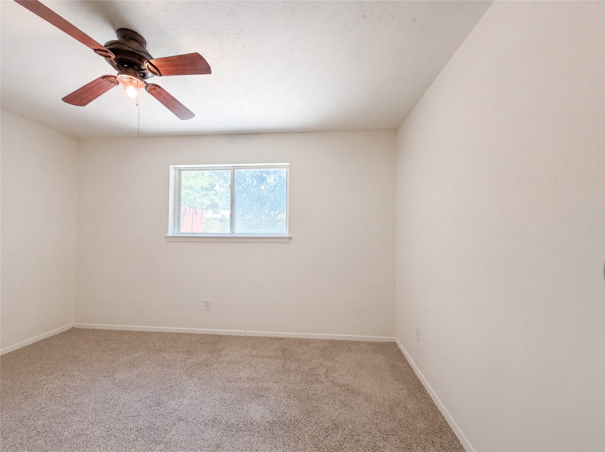 1500 Janann Avenue Arlington TX 76014