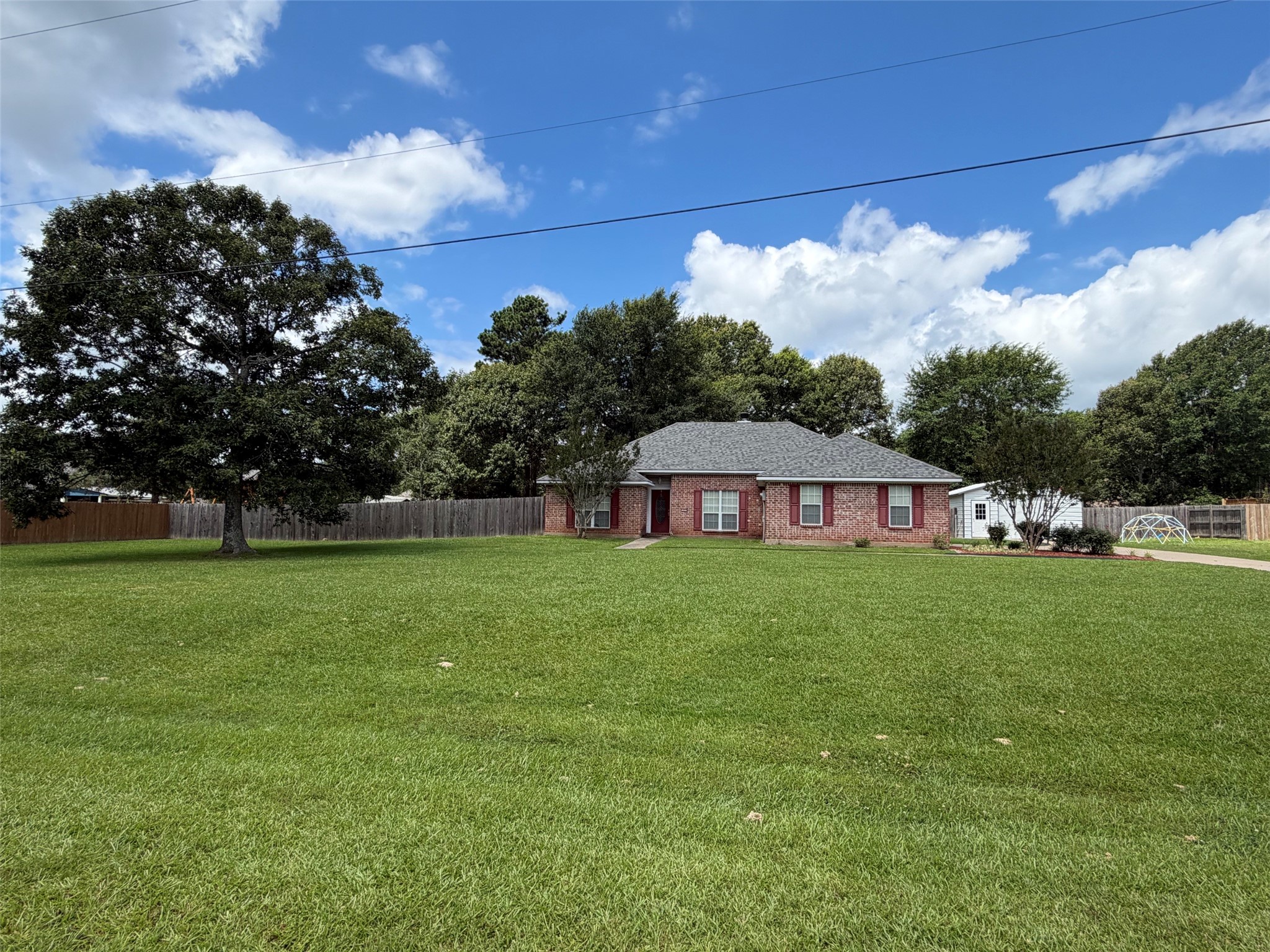 123 Ann Lane Stonewall LA 71078