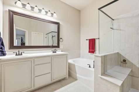 1004 Longhorn Drive Aubrey TX 76227