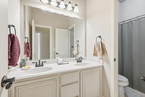 1004 Longhorn Drive Aubrey TX 76227