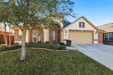 1004 Longhorn Drive Aubrey TX 76227