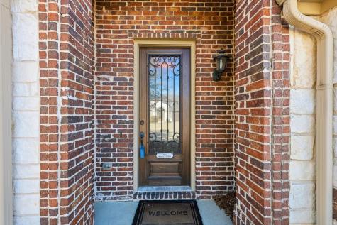 1004 Longhorn Drive Aubrey TX 76227