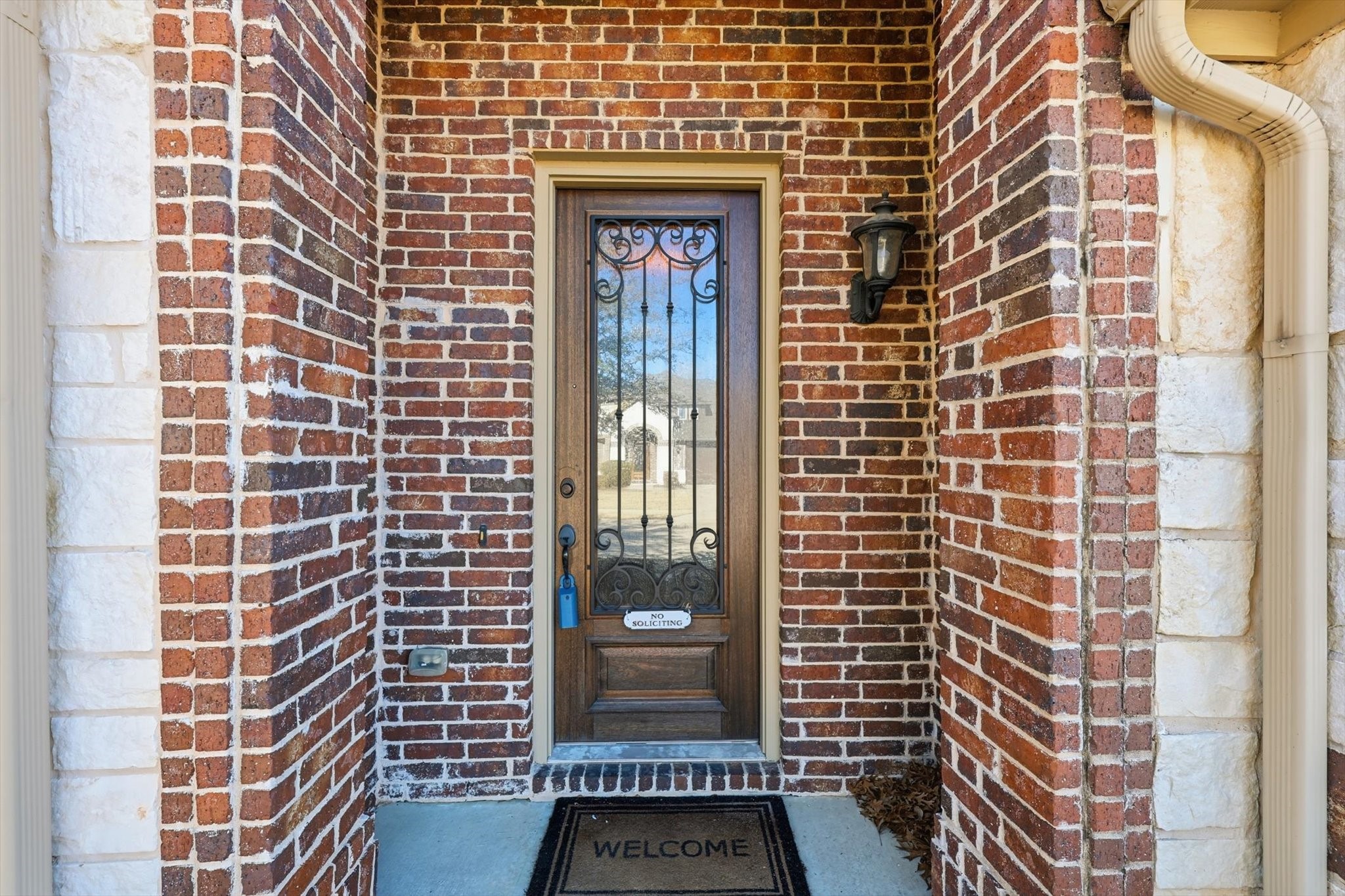 1004 Longhorn Drive Aubrey TX 76227