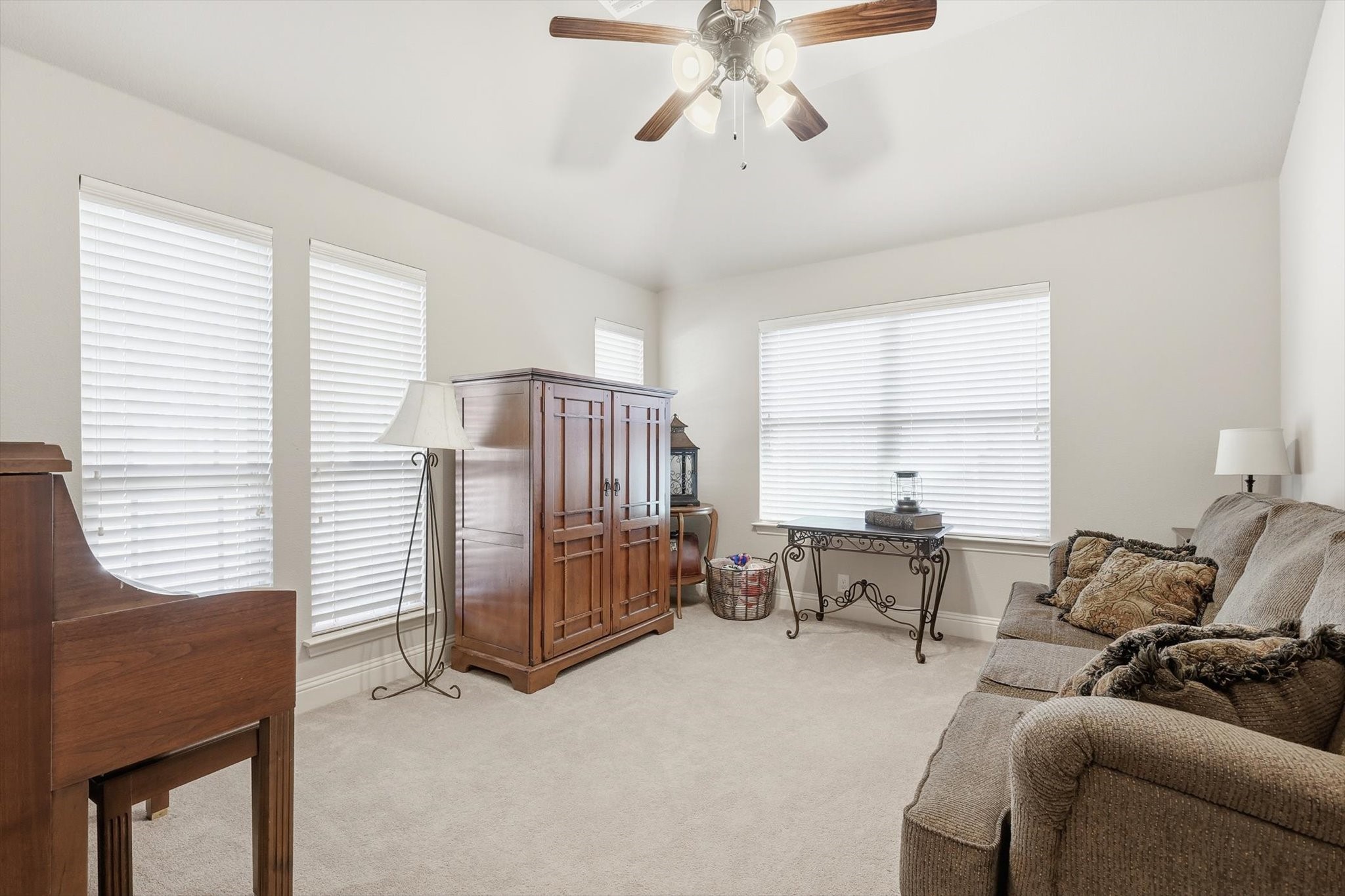 1004 Longhorn Drive Aubrey TX 76227