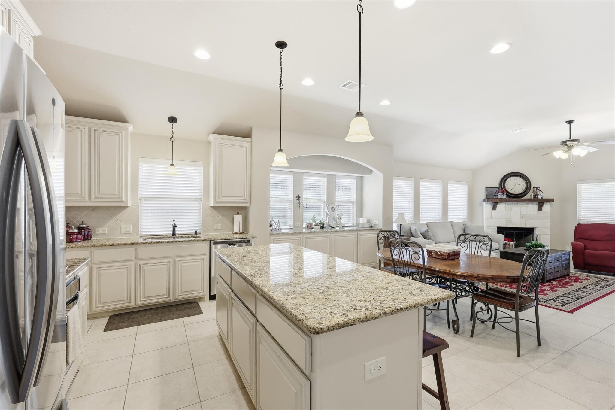 1004 Longhorn Drive Aubrey TX 76227