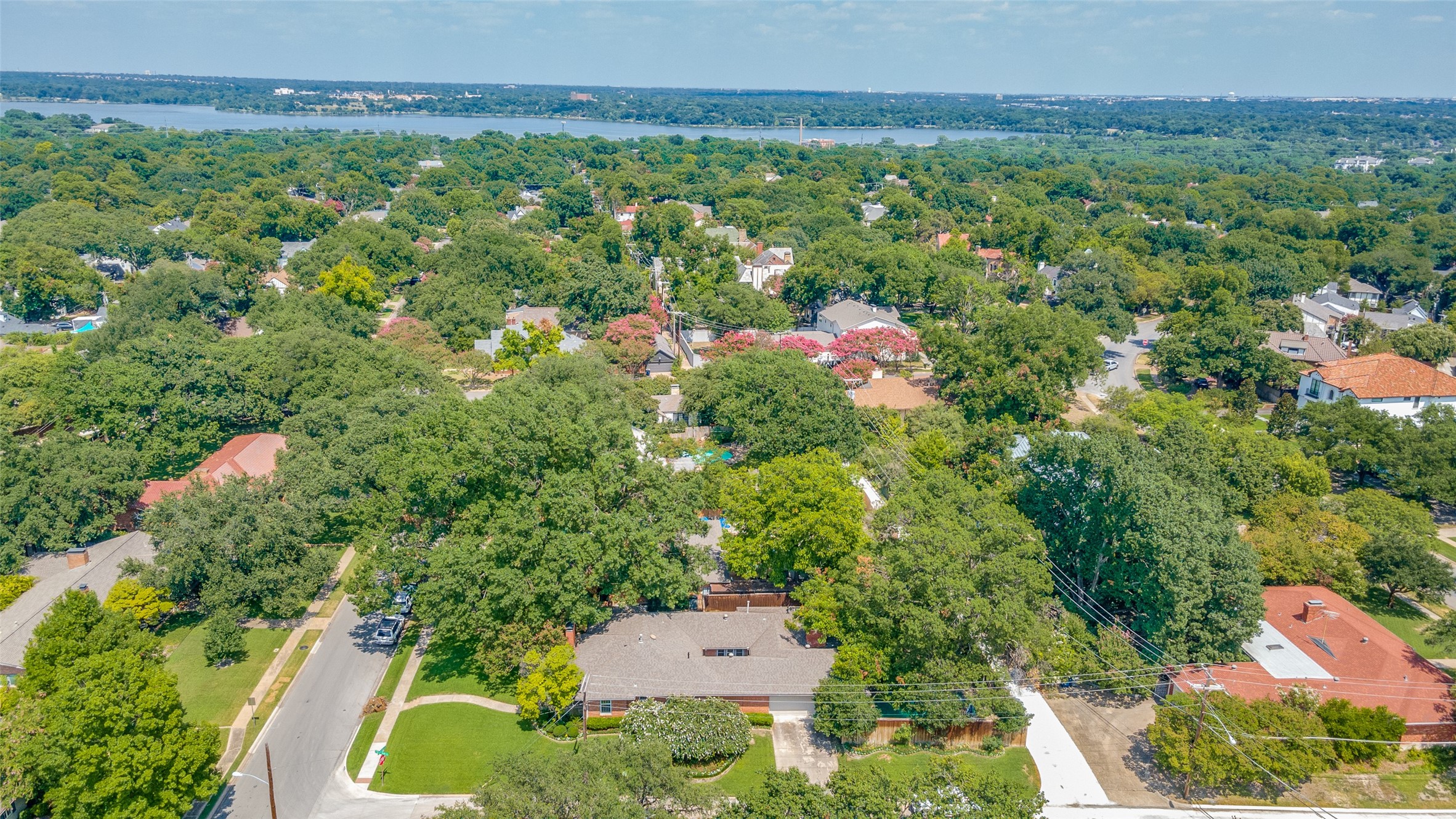 6854 Westlake Avenue Dallas TX 75214
