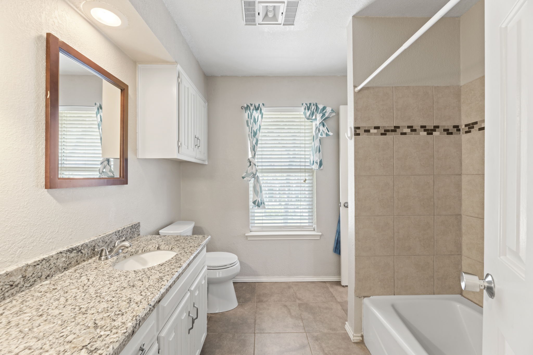 817 Sylvan Drive Fort Worth TX 76120
