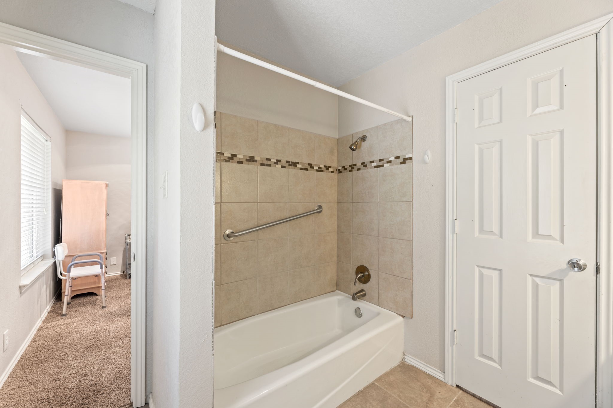 817 Sylvan Drive Fort Worth TX 76120