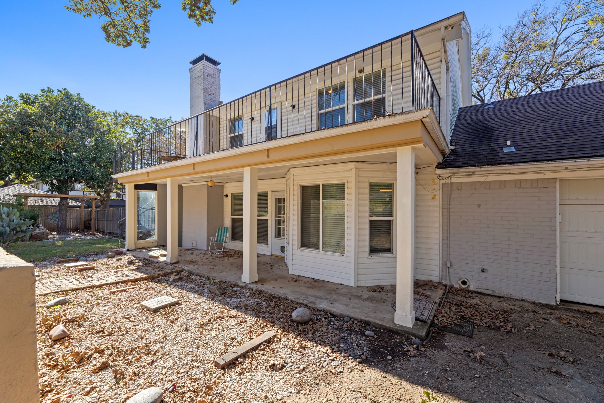 817 Sylvan Drive Fort Worth TX 76120