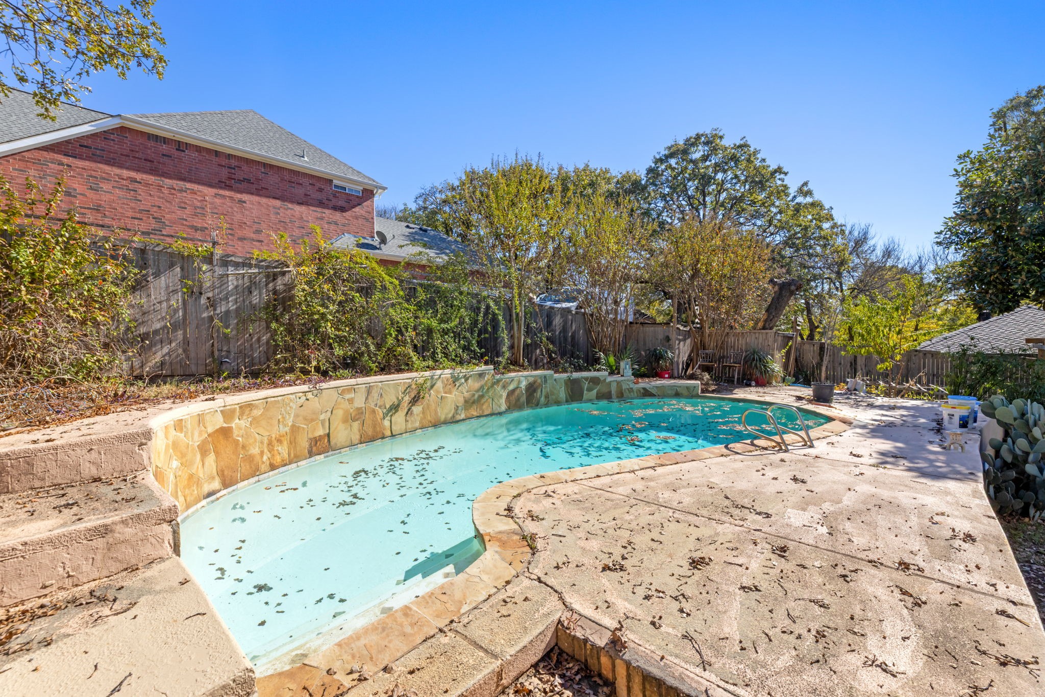 817 Sylvan Drive Fort Worth TX 76120