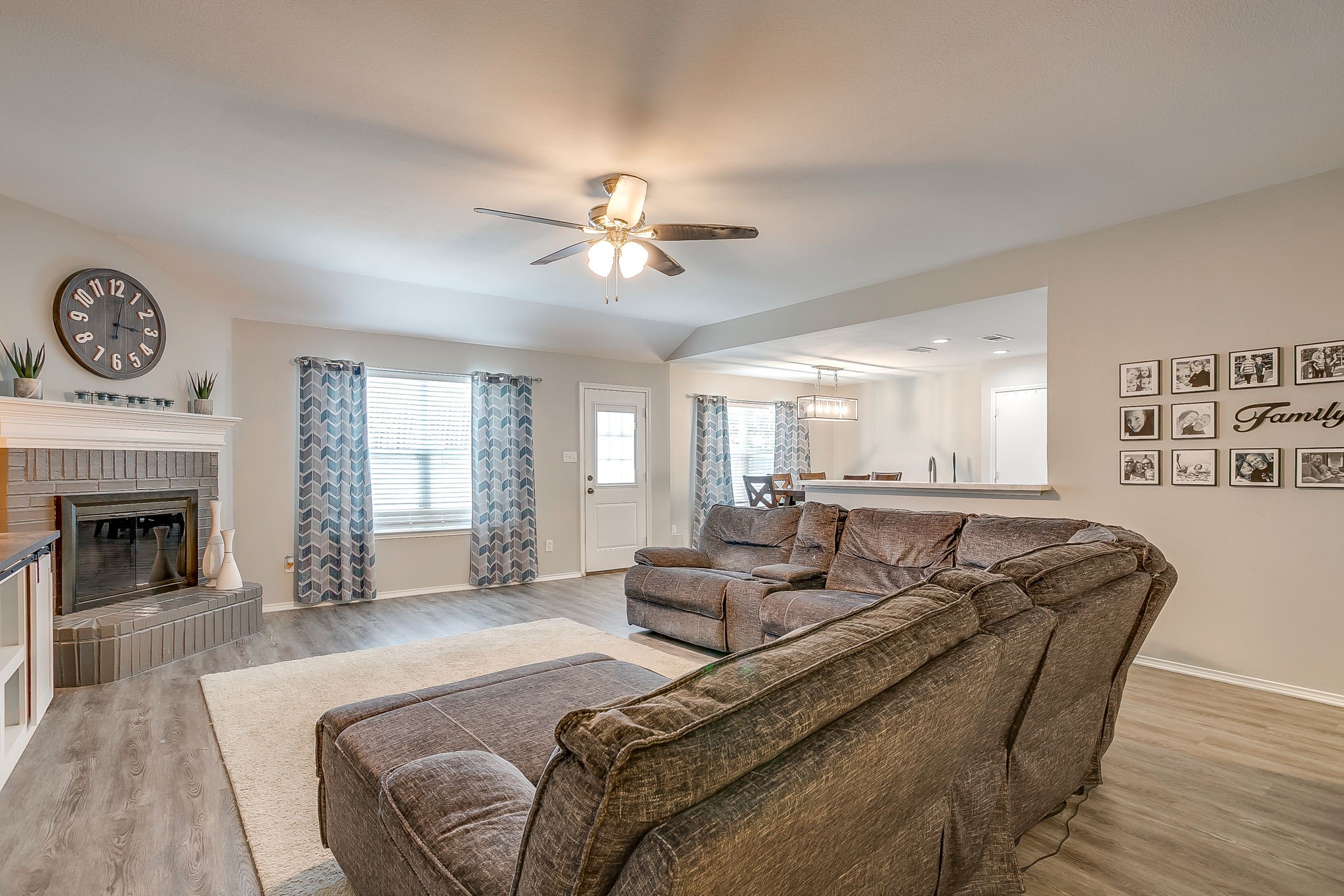 938 Jacobs Crossing Court Burleson TX 76028