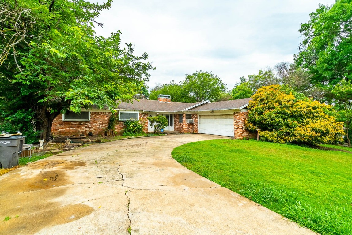 1712 Saxony Road Fort Worth TX 76116