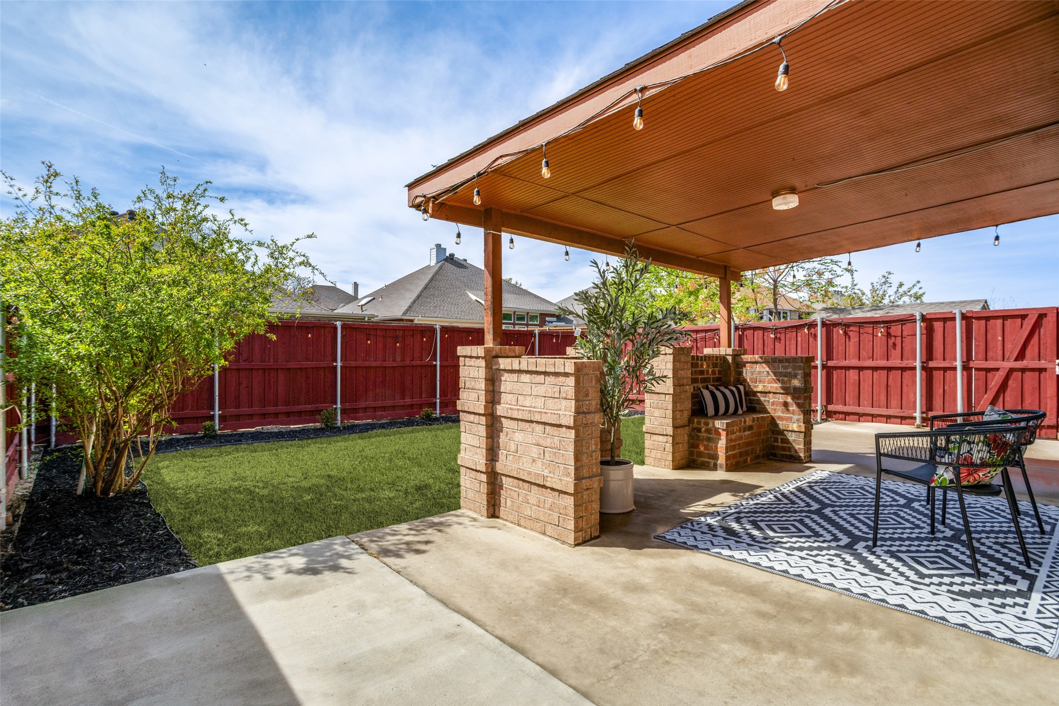 1260 Mcmahan Drive Lewisville TX 75077