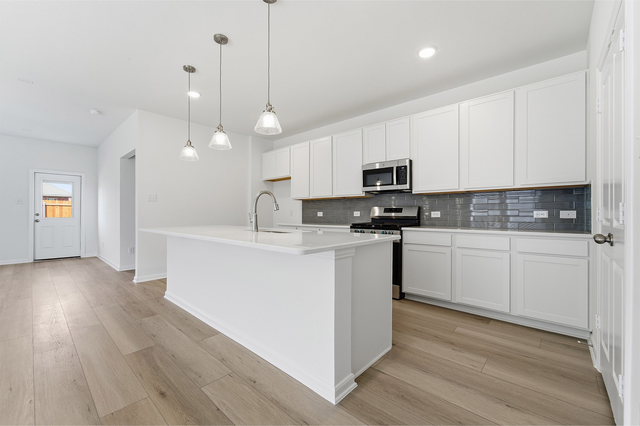 213 Charismatic Road Waxahachie TX 75165