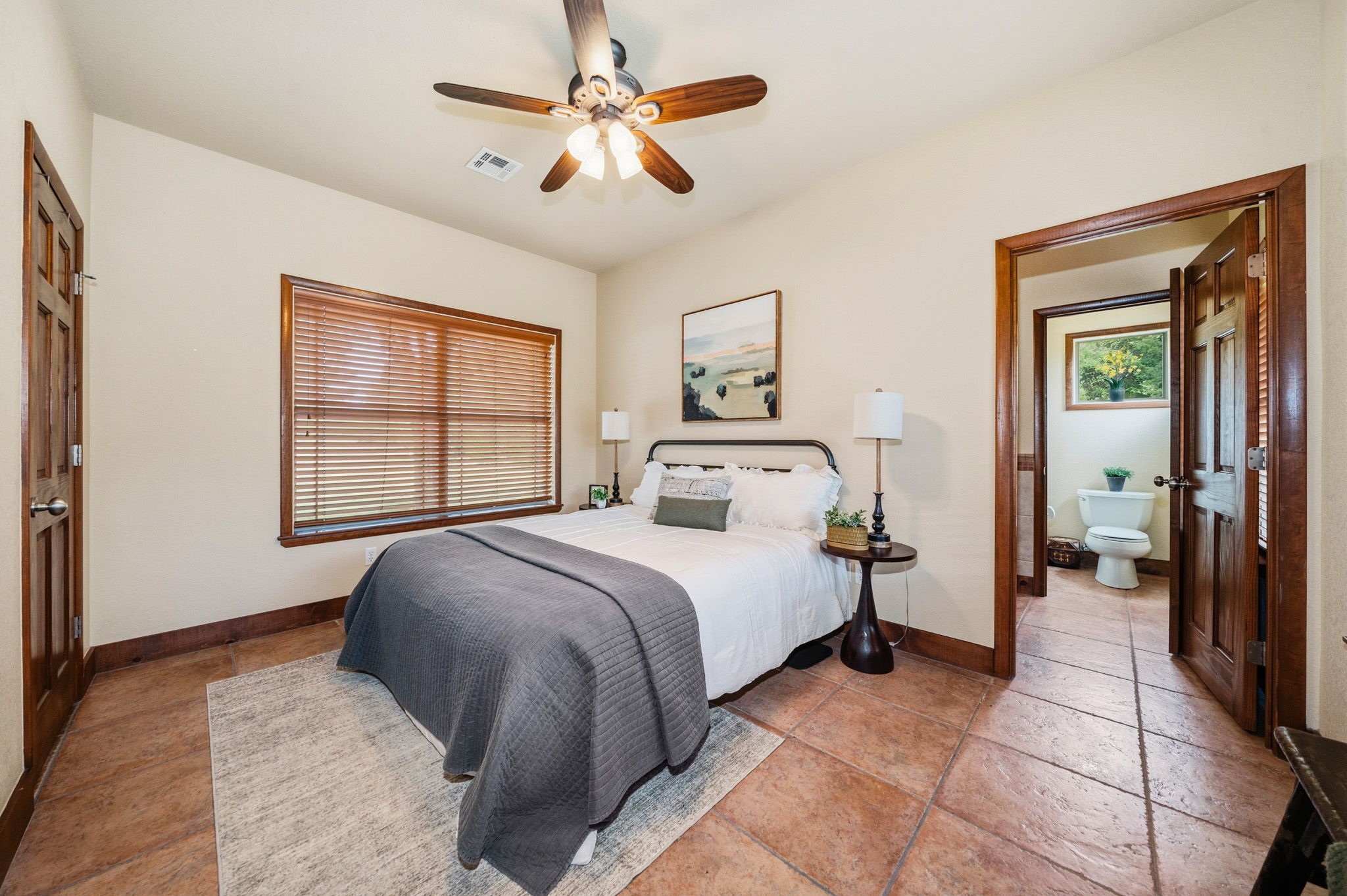1341 F.m. 1947 Hillsboro TX 76645
