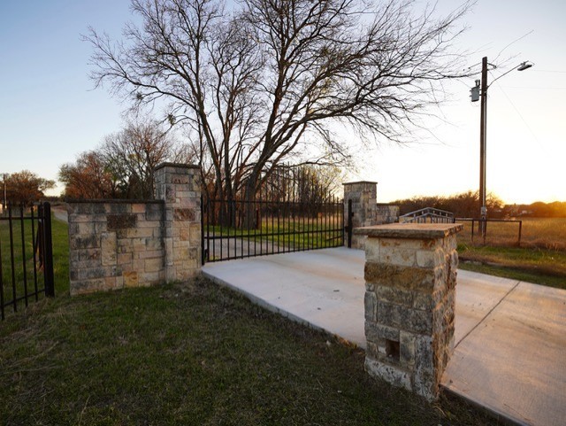 230 Private Road 2174 Decatur TX 76234