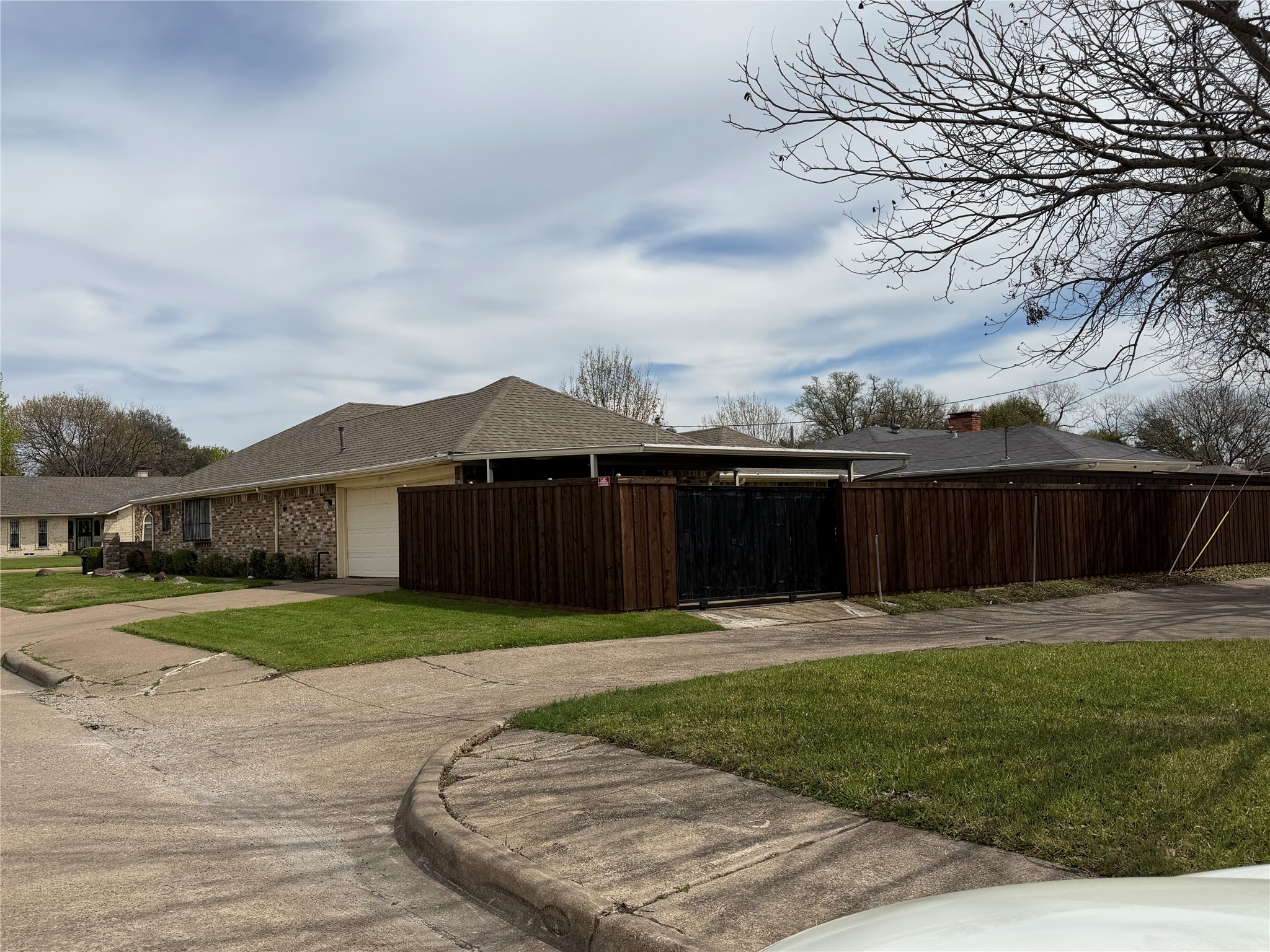 7033 Allview Lane Dallas TX 75227