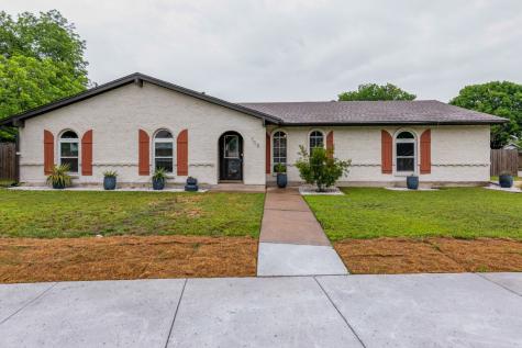 705 Thompson Drive Saginaw TX 76179